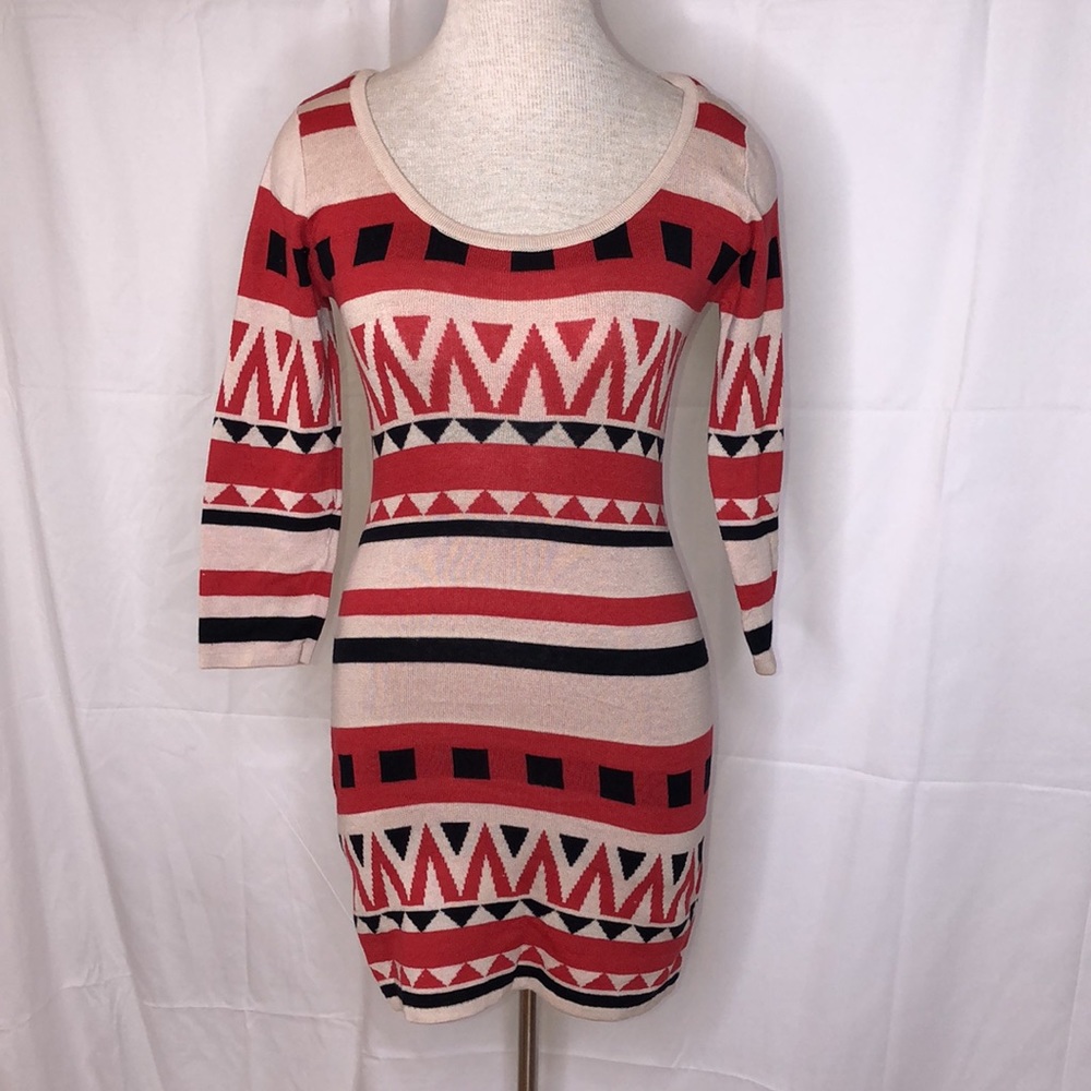 🔹Flying Tomato Knit Dress